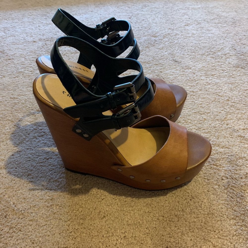 Chinese laundry wedges